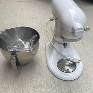 Kitchen aid mixer